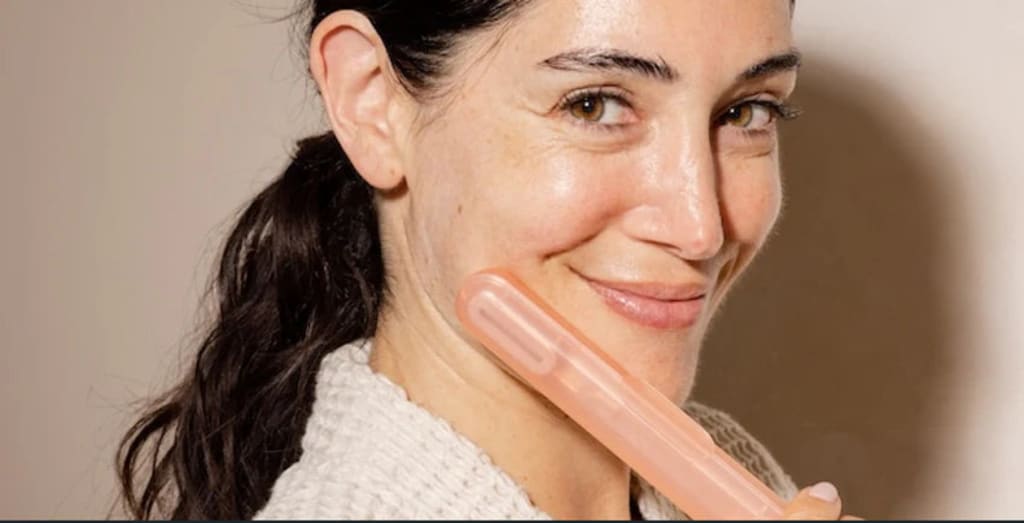 Ultimate 4-in-1 Skincare Wand Kit